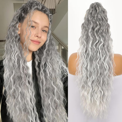 30-inch long wavy gradient hair extensions